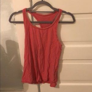 Lululemon exercise top